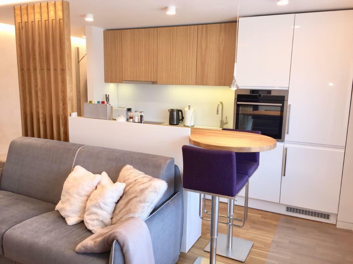 Modern City Center Apartment Marijampolė Exteriör bild